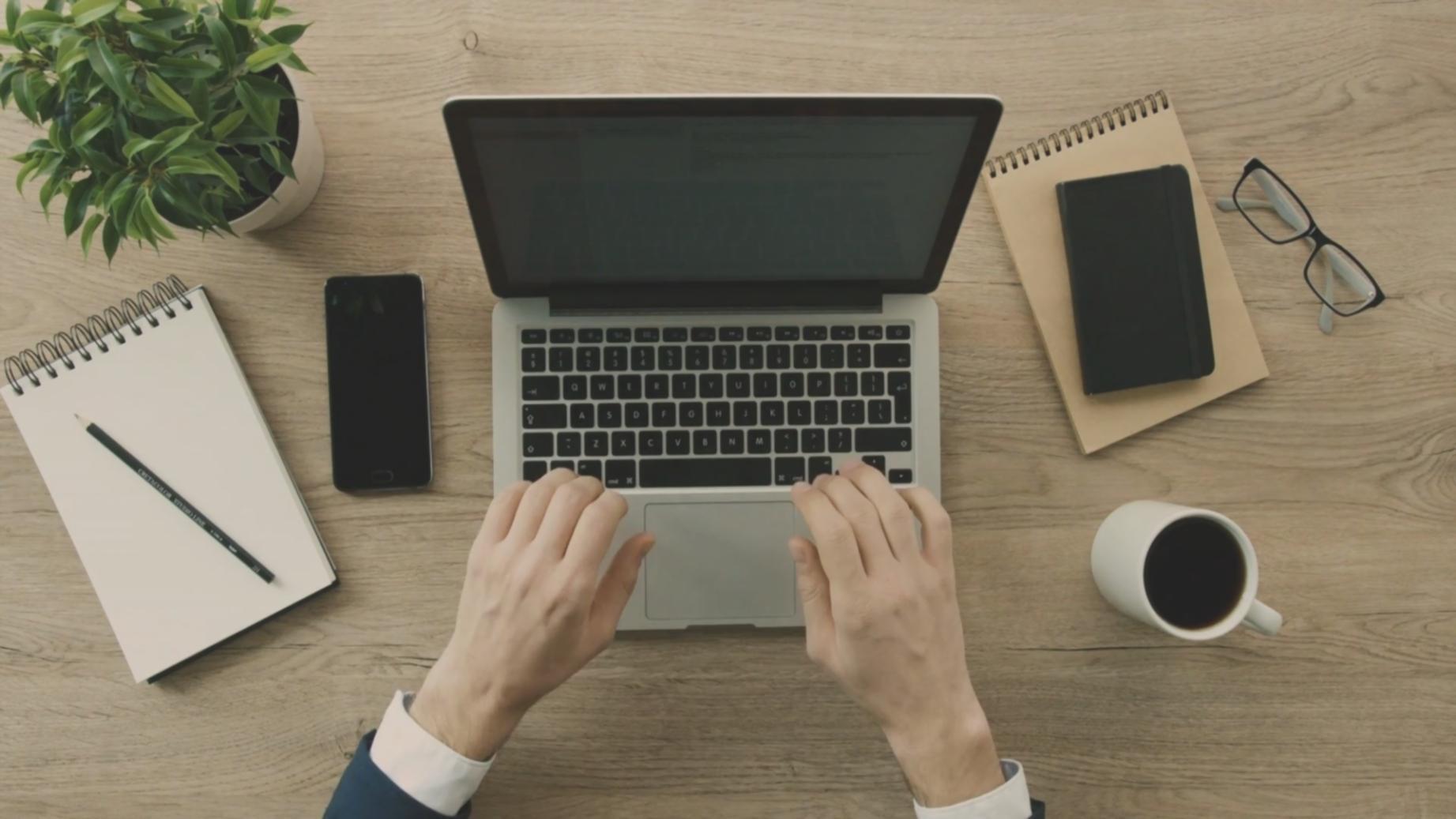 Documentation technique et ressources pédagogiques organisées